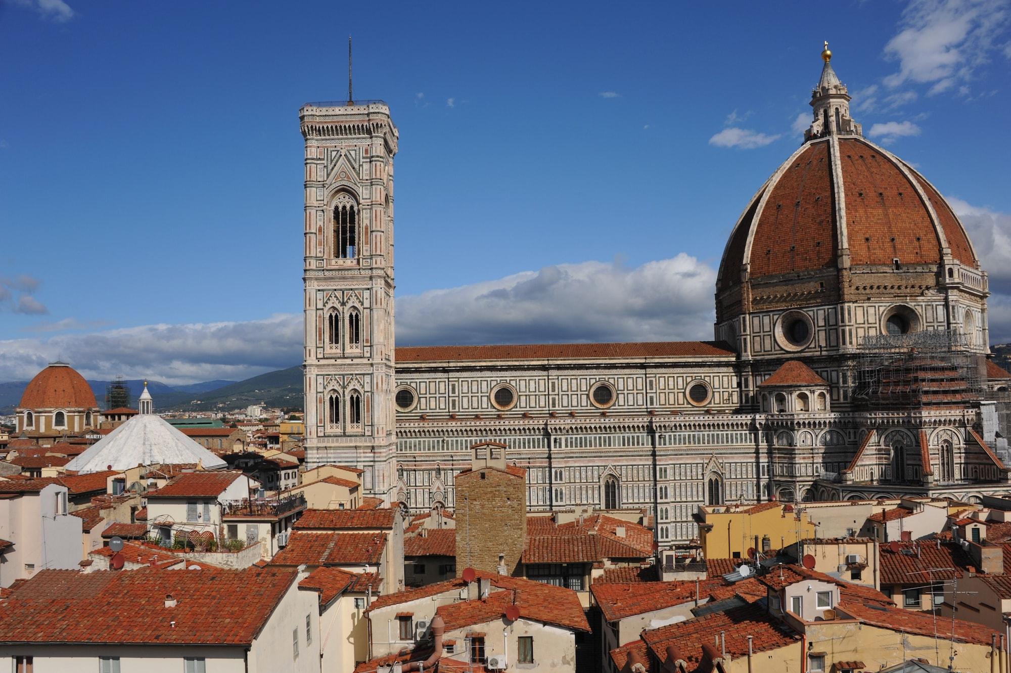 Donati Luxury Tower Suites Florence Exterior photo